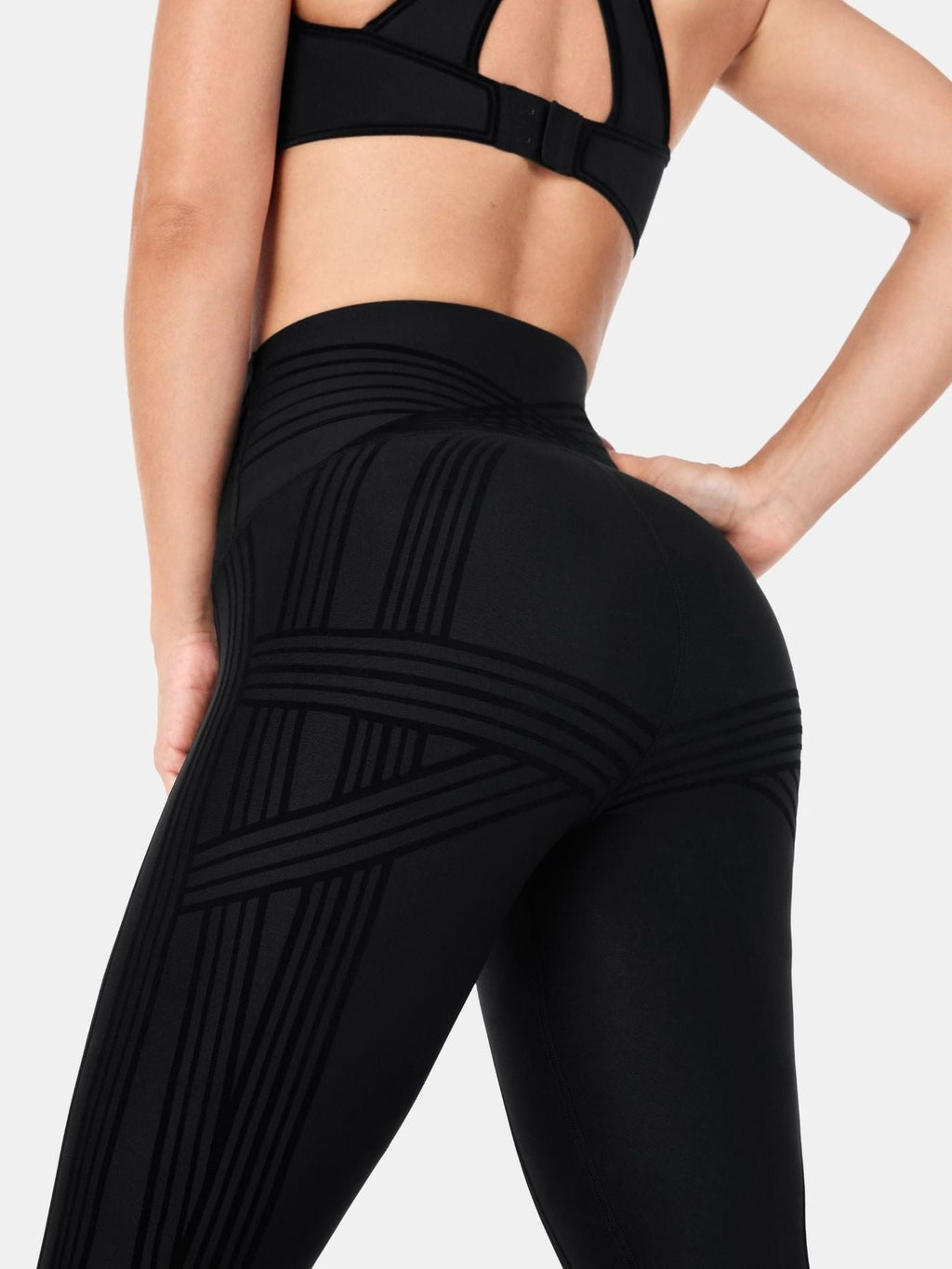 Resistance High Intensity 7/8 Leggings (Reversible Wear)