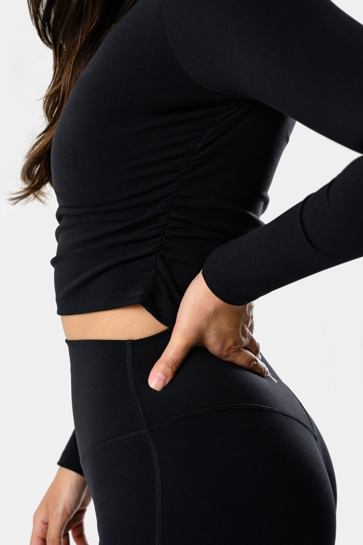 Everly Long Sleeve Crop Top - Black