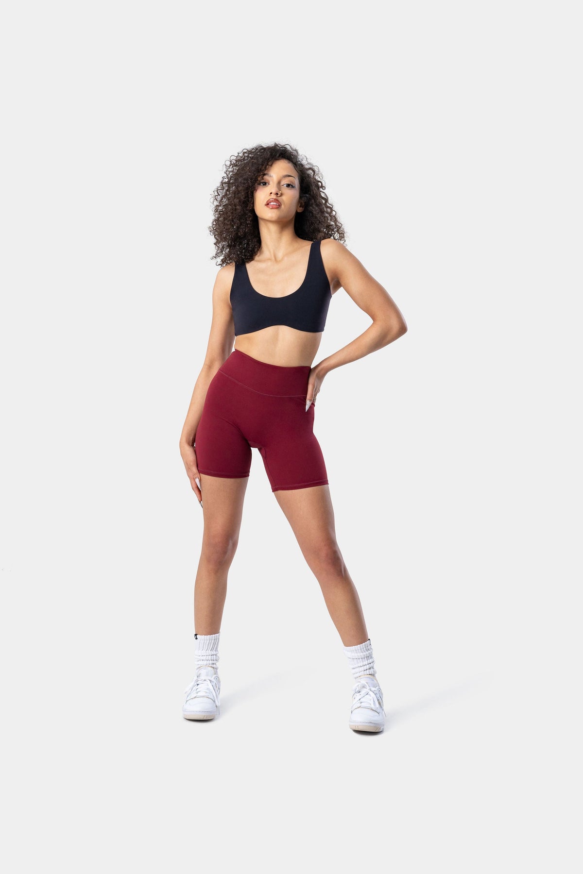 Serenity Shorts 6" - Ruby Wine