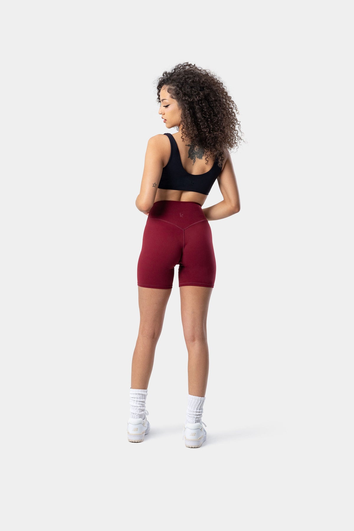 Serenity Shorts 6" - Ruby Wine