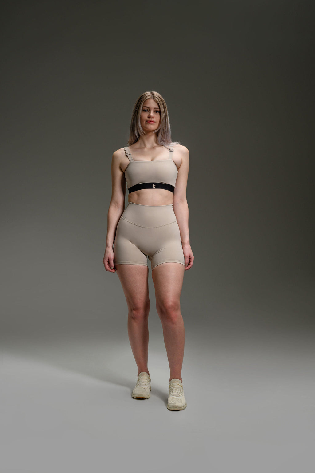 Featherlite Enhance 6" Shorts - Dune